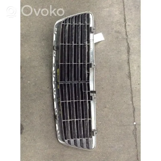 Mercedes-Benz CLK A208 C208 Grille de calandre avant 