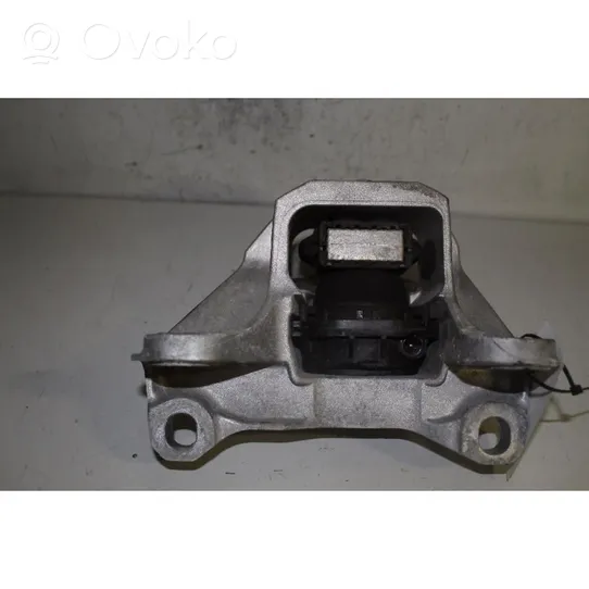Fiat 500X Wspornik / Mocowanie silnika 