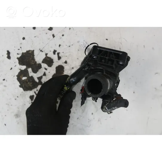 Fiat 500X Thermostat/thermostat housing 