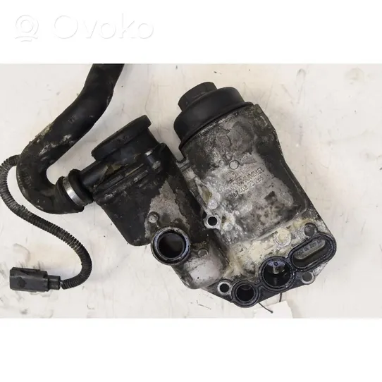 Volvo XC60 Mocowanie / uchwyt filtra oleju 