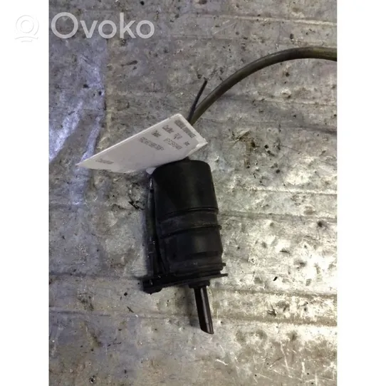 Renault Kangoo I Windscreen/windshield washer pump 