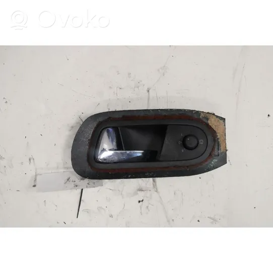 Seat Alhambra (Mk1) Front door interior handle 