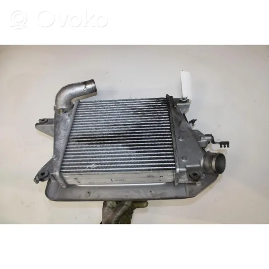 Nissan X-Trail T30 Radiador intercooler 