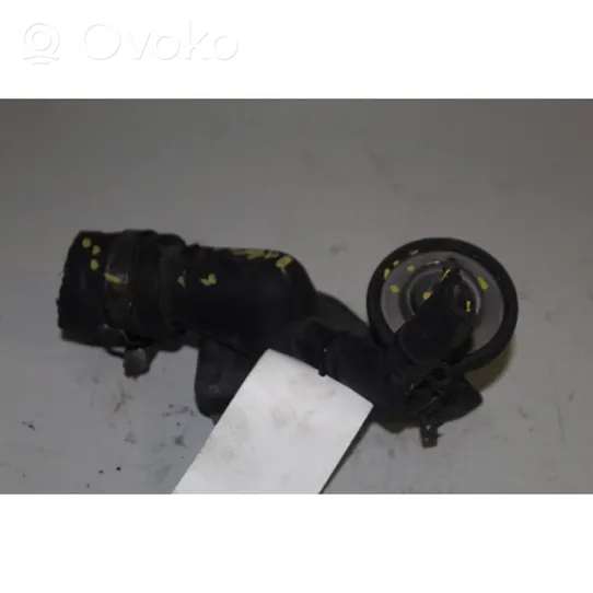 Ford Mondeo Mk III Thermostat/thermostat housing 