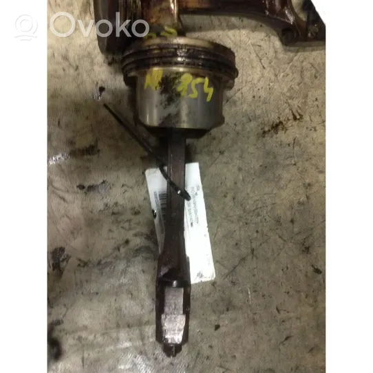 KIA Rio Piston with connecting rod 