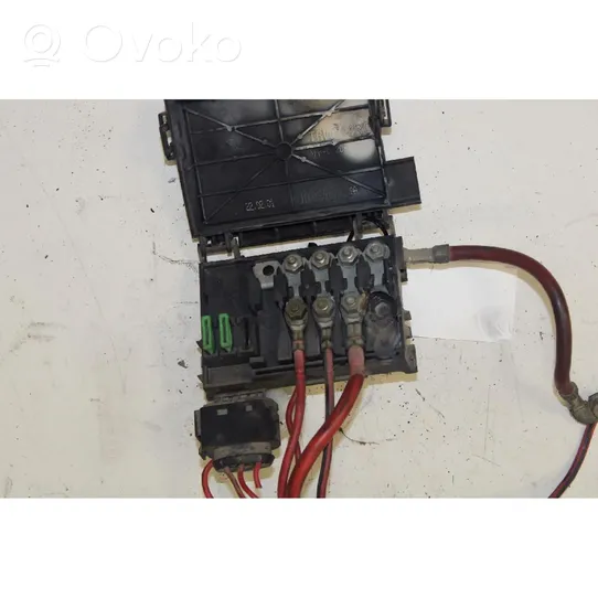 Volkswagen Golf IV Fuse module 