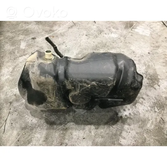 Nissan Micra Serbatoio del carburante 