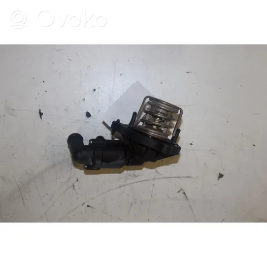 Volkswagen Touareg I Boîtier de thermostat / thermostat 