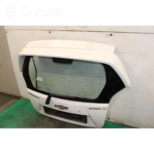 Chevrolet Spark Puerta del maletero/compartimento de carga 