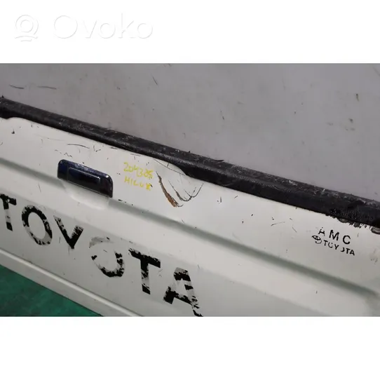 Toyota Hilux (N140, N150, N160, N170) Couvercle de coffre 