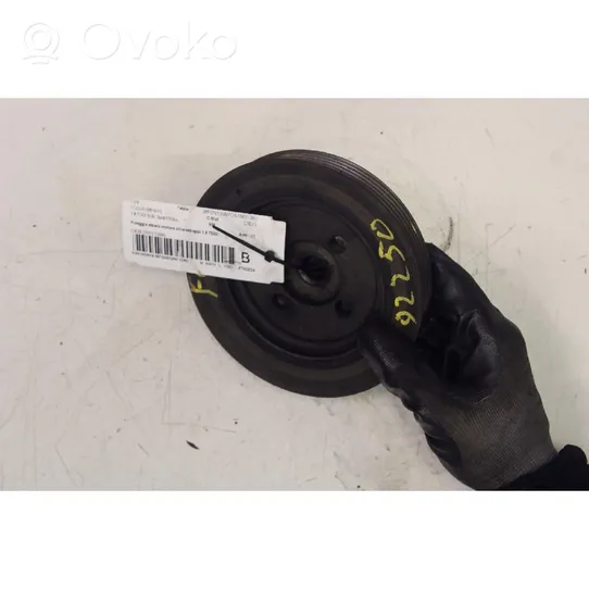 Ford Focus Crankshaft pulley 