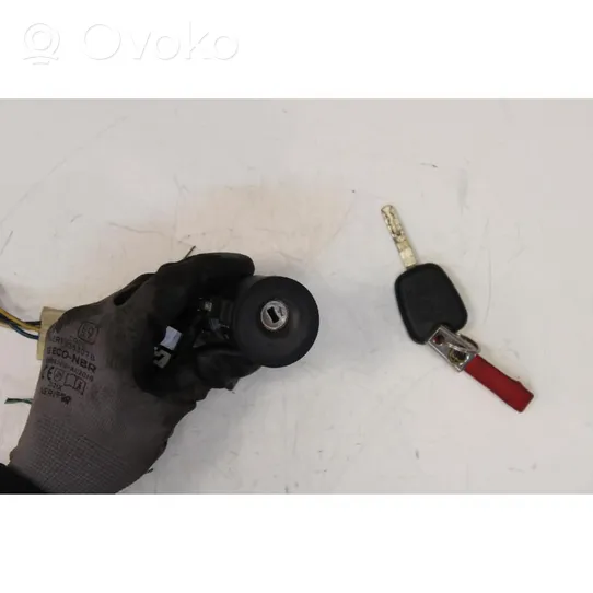 Toyota Aygo AB10 Ignition lock 