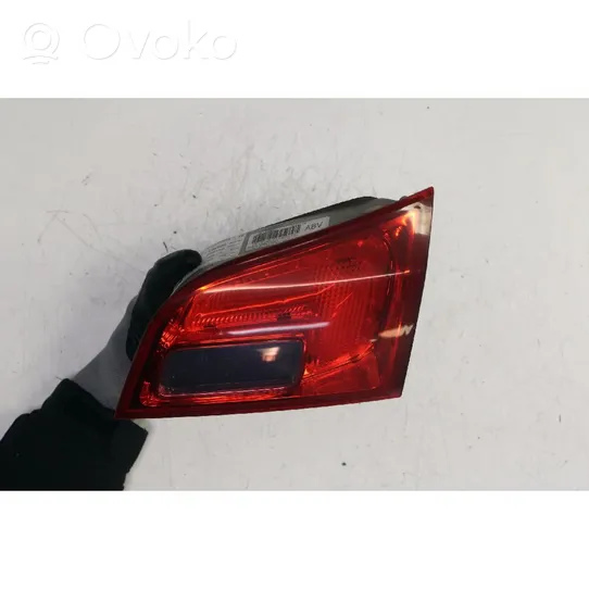 Opel Astra J Lampa tylna 