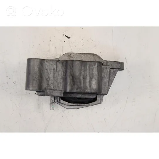 Fiat 500X Engine mount bracket 