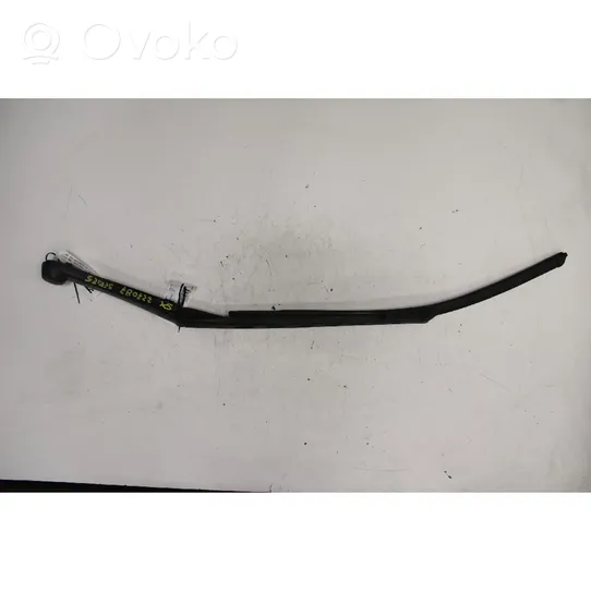 BMW 5 E60 E61 Front wiper blade arm 