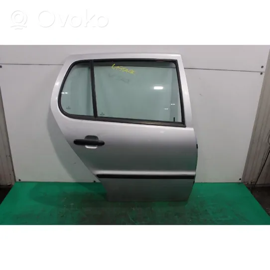 Volkswagen Polo III 6N 6N2 6NF Rear door 