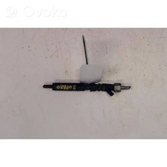 Nissan Note (E11) Fuel injector 