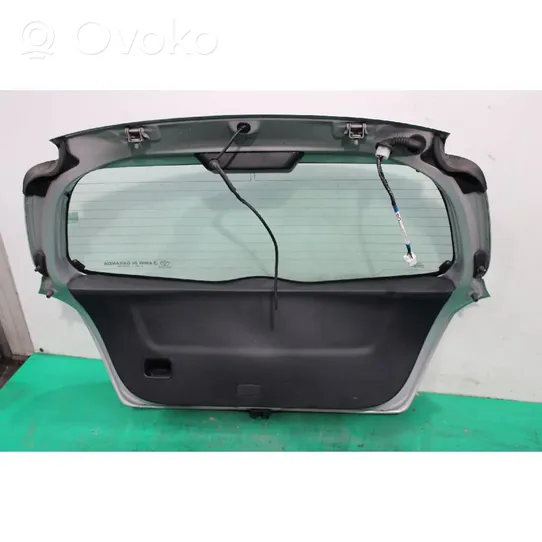 Toyota Yaris Takaluukun/tavaratilan kansi 