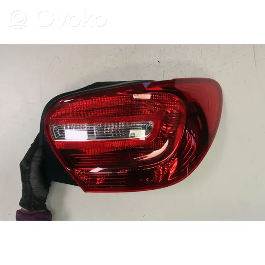 Mercedes-Benz A W176 Lampa tylna 