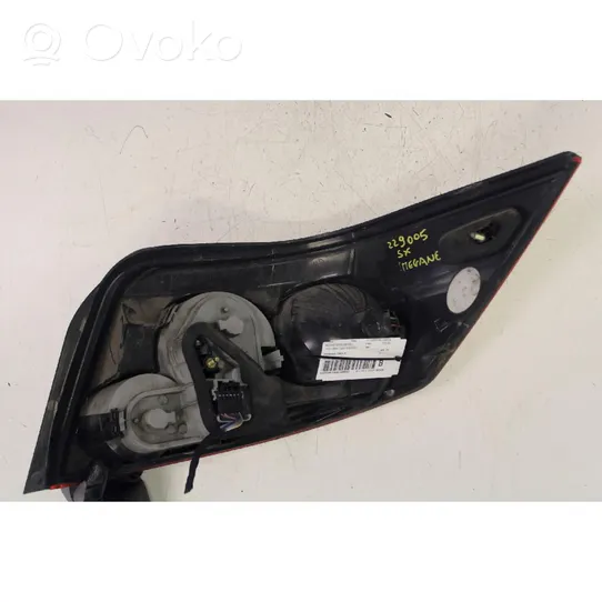 Renault Megane II Rear/tail lights 8200142688