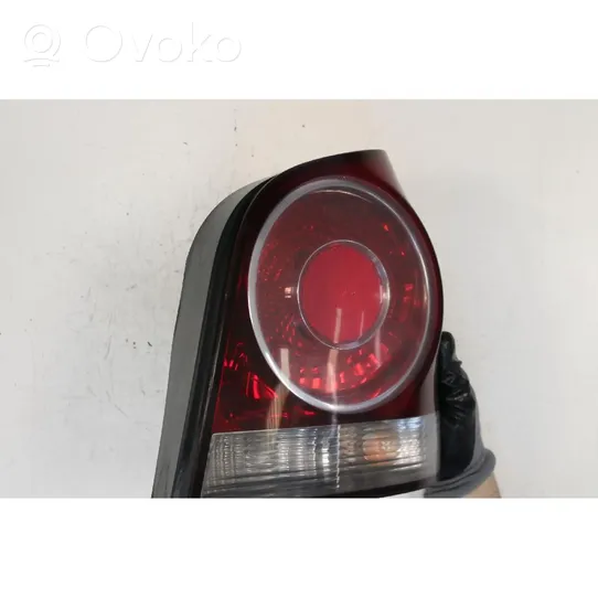 Volkswagen Polo IV 9N3 Lampa tylna 