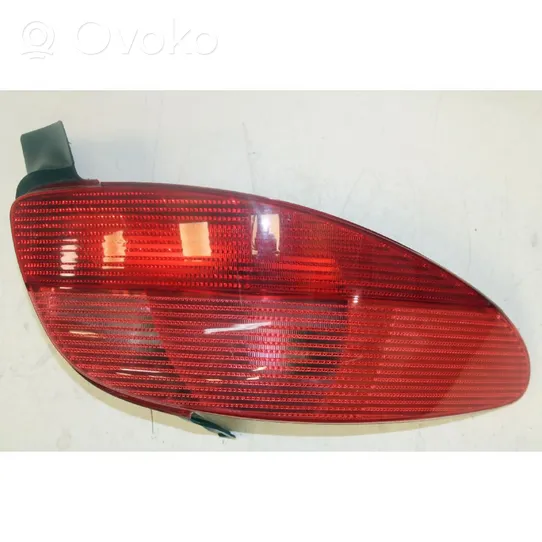 Peugeot 206 Lampa tylna 