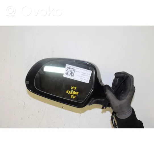 Audi A3 S3 8P Front door electric wing mirror 