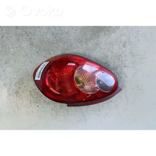 Toyota Aygo AB10 Lampa tylna 