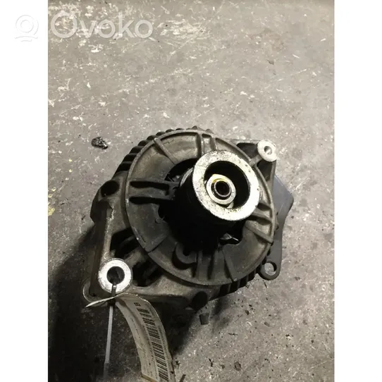 Opel Vectra B Generatore/alternatore 