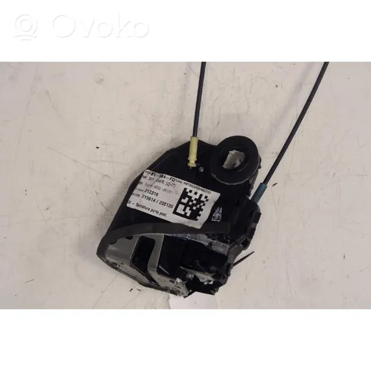 Toyota Verso Rear door lock 