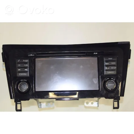 Nissan X-Trail T32 Panel / Radioodtwarzacz CD/DVD/GPS 