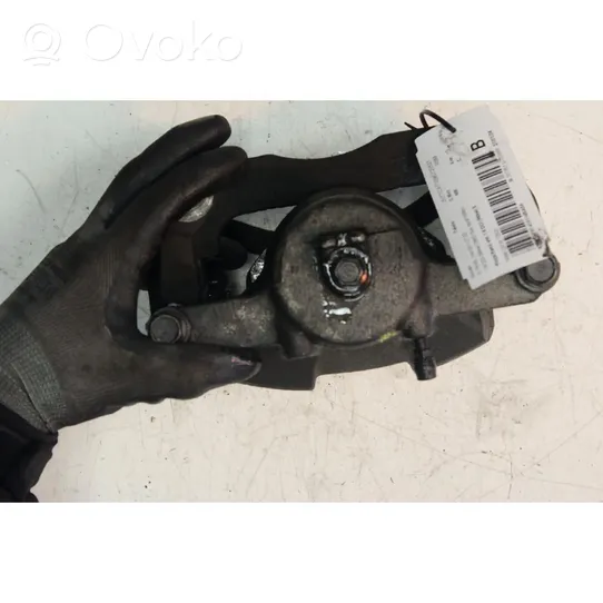 Nissan X-Trail T32 Front brake caliper 