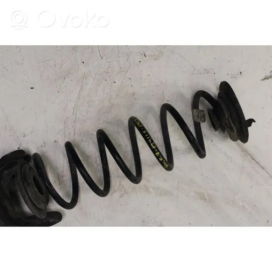 Volkswagen Golf VII Rear coil spring 