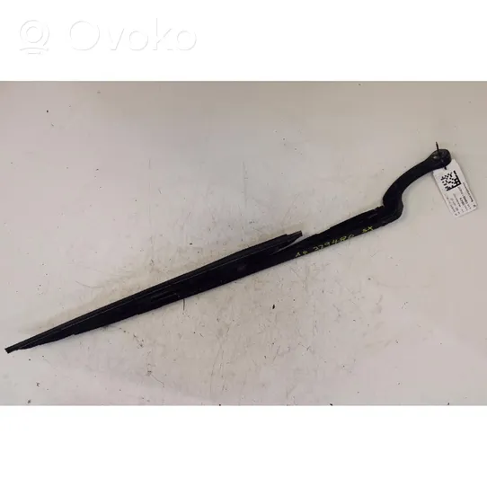 Audi A4 S4 B7 8E 8H Front wiper blade arm 