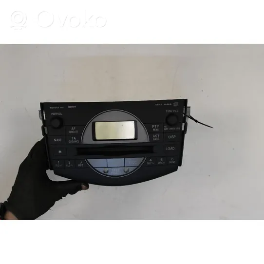 Toyota RAV 4 (XA30) Panel / Radioodtwarzacz CD/DVD/GPS 8612042220