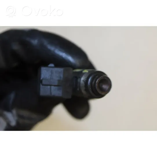 Fiat Punto (188) Fuel injector 