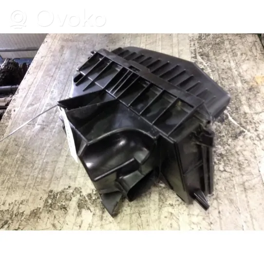 Volvo S60 Air filter box 