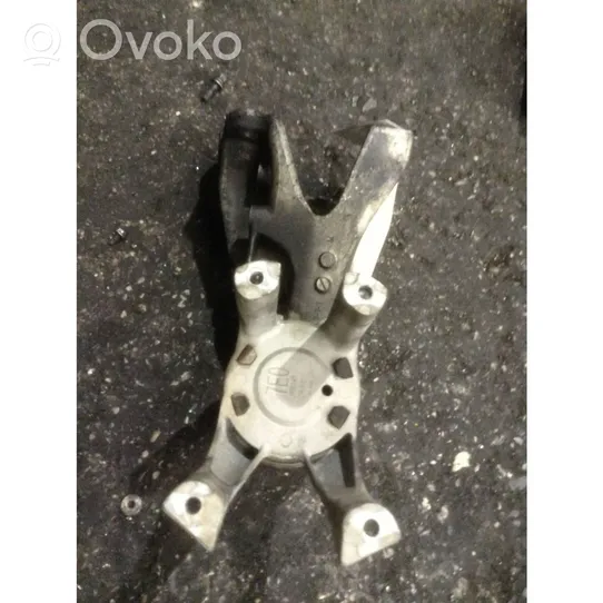 Volkswagen Transporter - Caravelle T5 Engine mount bracket 