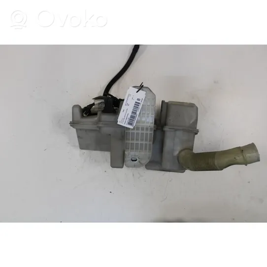 Audi Q3 8U Windshield washer fluid reservoir/tank 