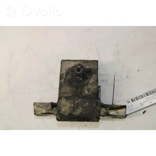 Nissan Navara D40 Engine mount bracket 