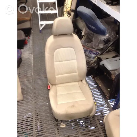 Audi Q3 8U Fotele / Kanapa / Komplet 