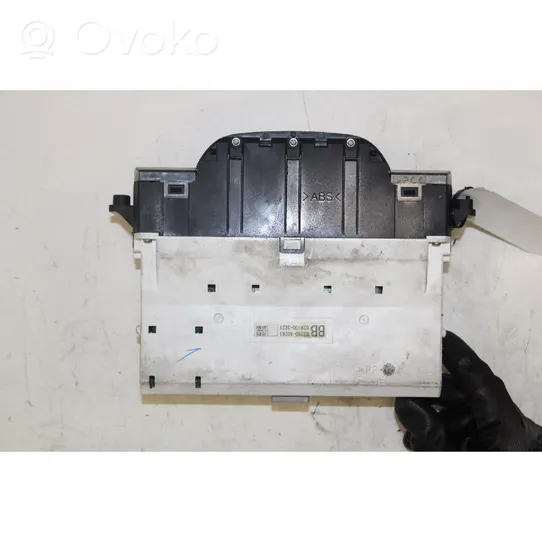 Toyota Land Cruiser (J120) Tachimetro (quadro strumenti) 