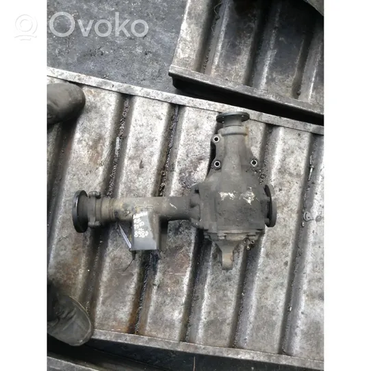 Nissan King Cab, Navara Front differential 