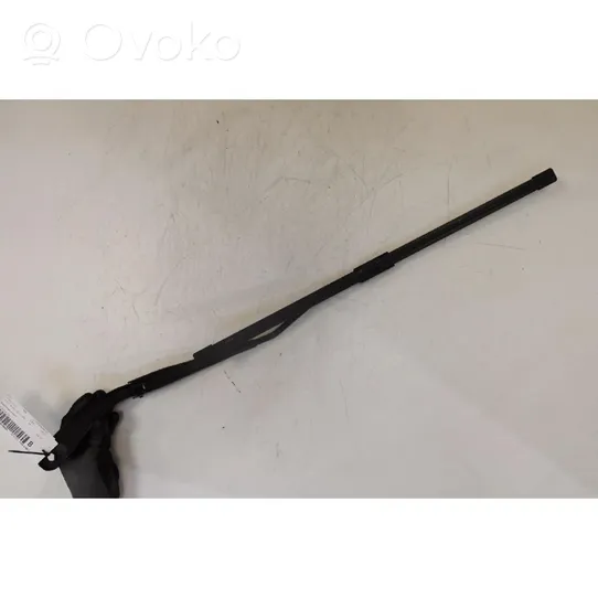 Dacia Sandero Front wiper blade arm 