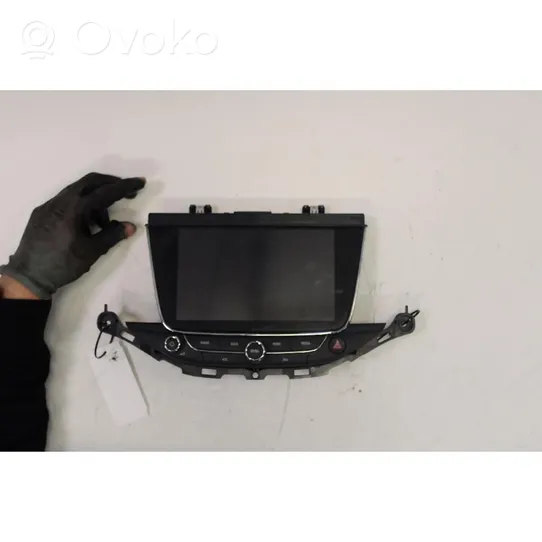 Opel Astra K Radio/CD/DVD/GPS head unit 39018792