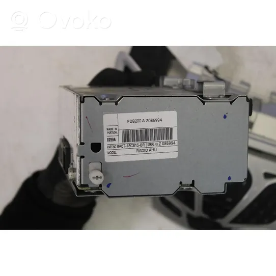 Honda Civic Unidad delantera de radio/CD/DVD/GPS 8A6T-18C815-BR