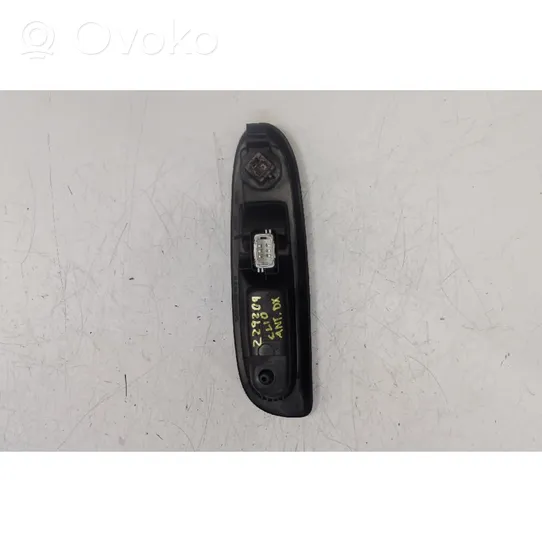 Renault Clio II Electric window control switch 