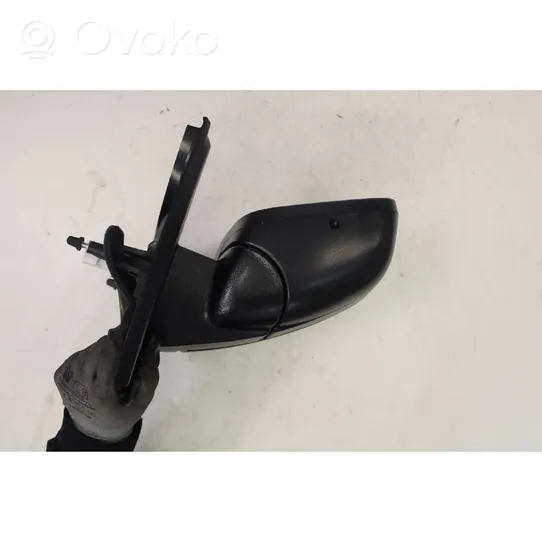 Opel Vivaro Front door electric wing mirror 