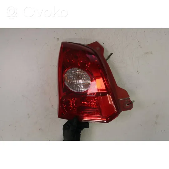 Nissan Pixo Luz trasera/de freno 