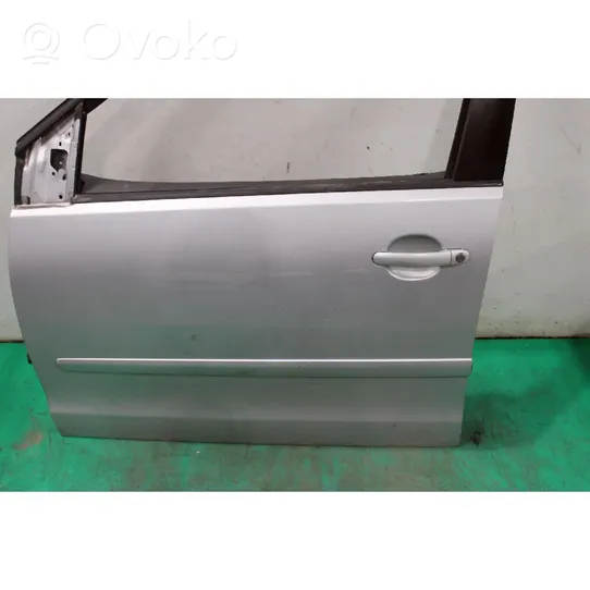 Volkswagen Polo IV 9N3 Front door 